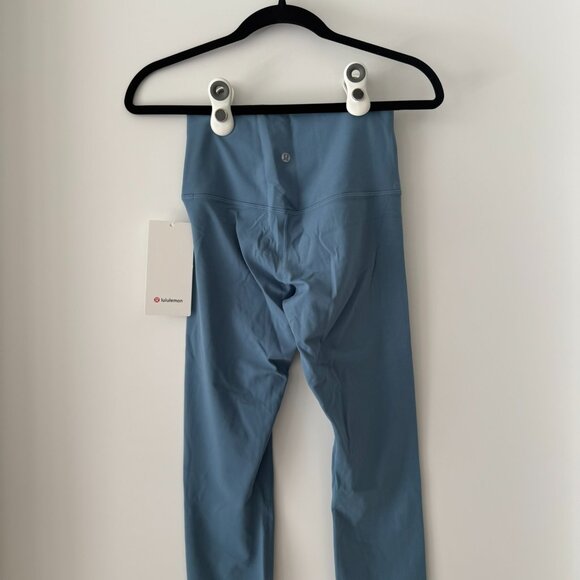 lululemon Align™ High-Rise Crop 21" Blue size 6 - Picture 4 of 5